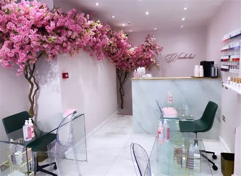 wanderlust nail lounge covent garden.